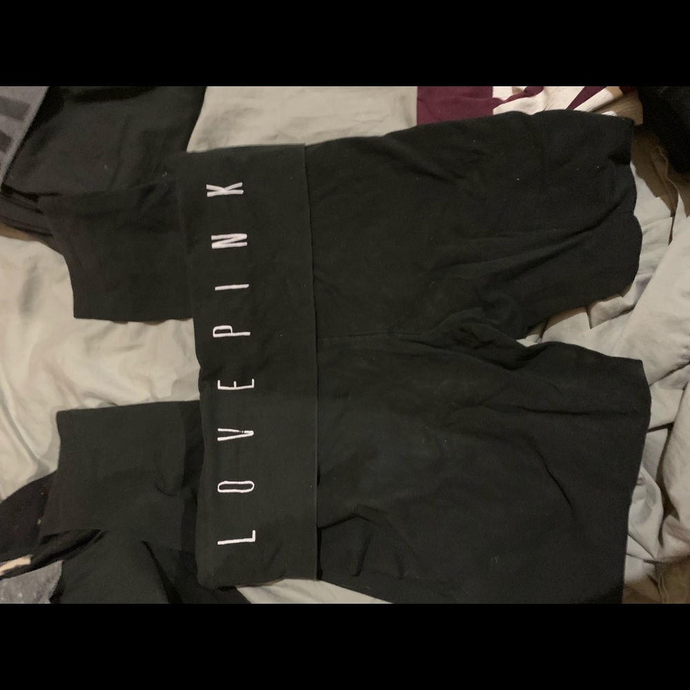 VS Yoga pants
